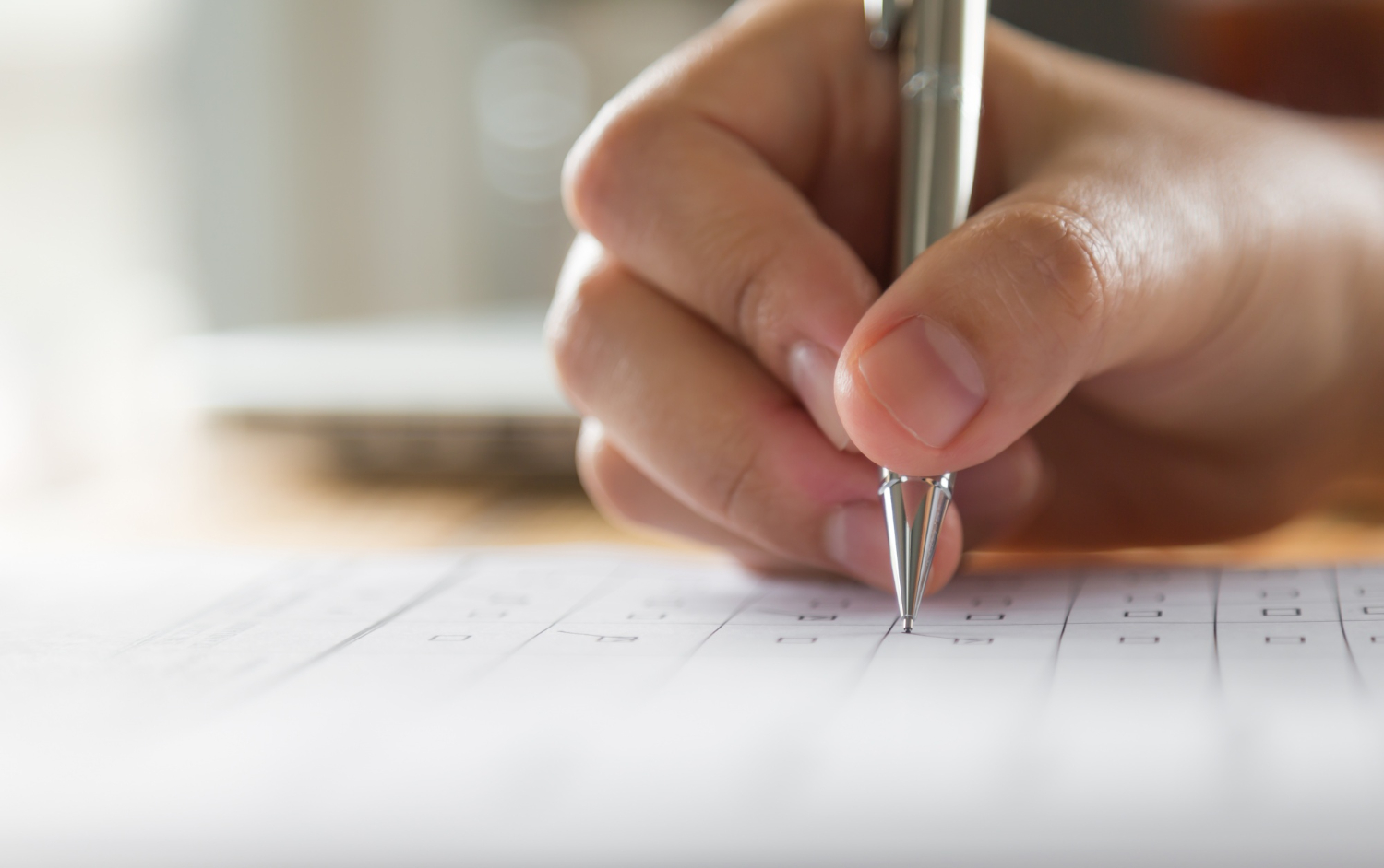 Concurso público: 34 editais na área administrativa em julho; até R$ 21 mil!
