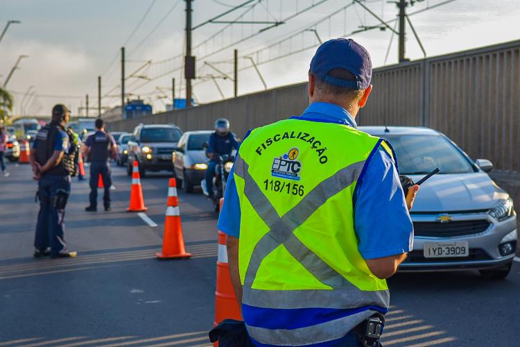 Concurso EPTC Porto Alegre: edital publicado; salários de até R$ 9,7 mil - Direção Concursos
